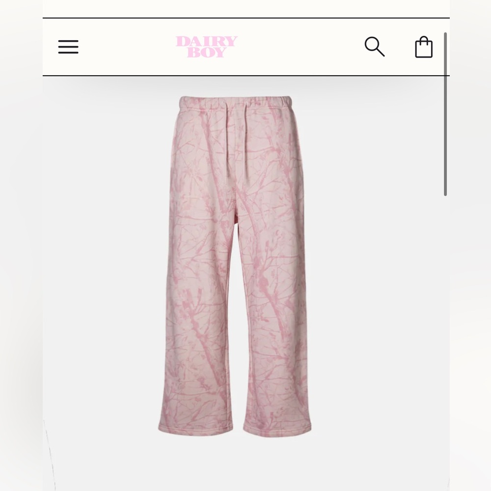 Dairy boy pink camo sweatpants 💗🥛 (sold out)
